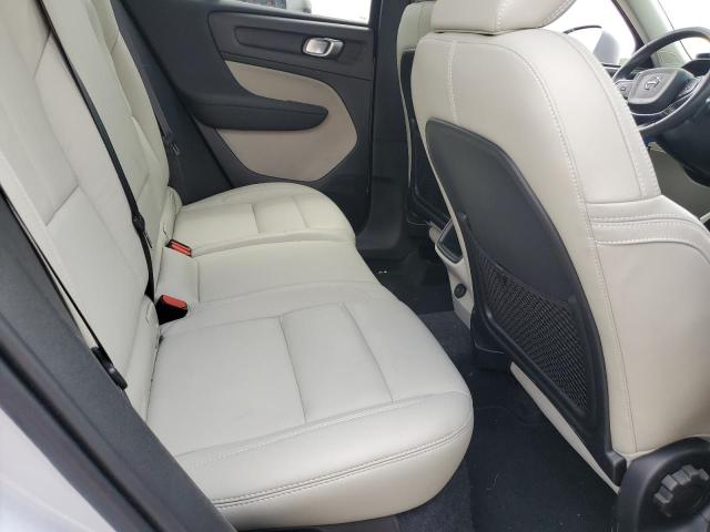 Photo 11 from auction – 2020 VOLVO XC40 T4 MO with VIN YV4AC2HK2L2257714