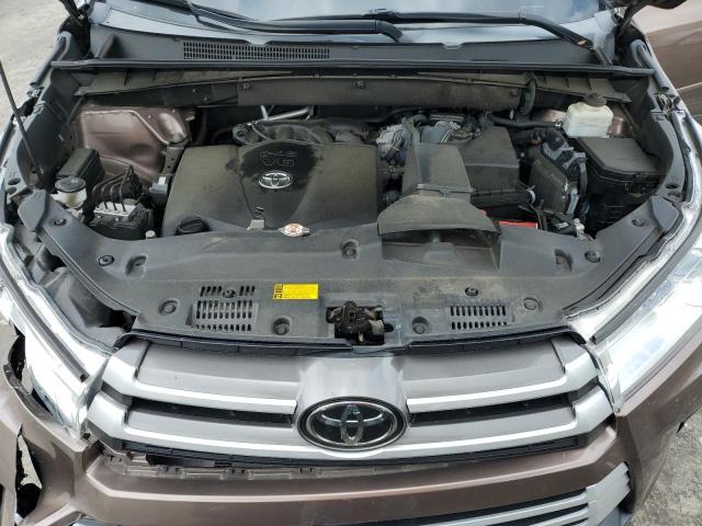صورة رقم 12 من المزاد - 2018 TOYOTA HIGHLANDER مع VIN 5TDJZRFH6JS868546