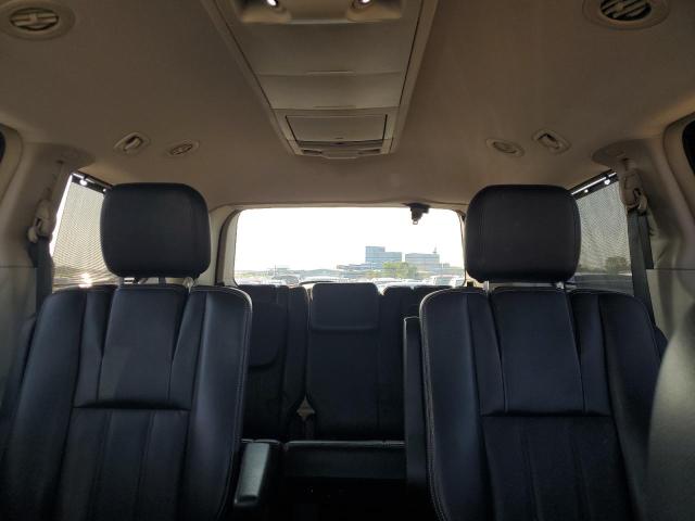 Photo 10 from auction – 2011 CHRYSLER TOWN & COU with VIN 2A4RR8DG6BR656354