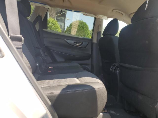 Photo 11 from auction – 2017 NISSAN ROGUE S with VIN KNMAT2MV2HP602222