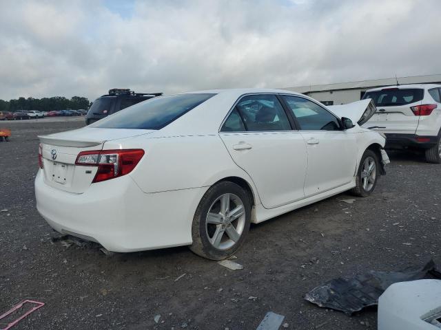 Photo 3 from auction – 2014 TOYOTA CAMRY L with VIN 4T1BF1FKXEU449297