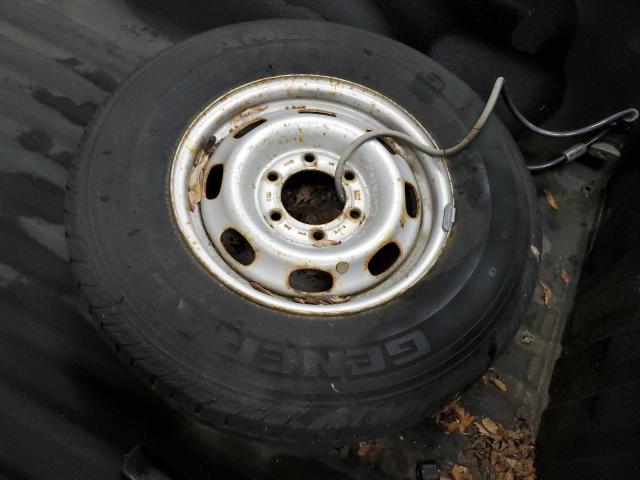 Photo 12 from auction – 2005 GMC CANYON with VIN 1GTCS196358226451