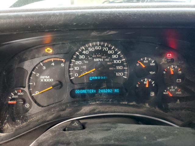 Photo 9 from auction – 2005 CHEVROLET SILVERADO with VIN 1GCHK23245F952560