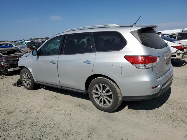 Photo 2 from auction – 2016 NISSAN PATHFINDER with VIN 5N1AR2MM8GC638598