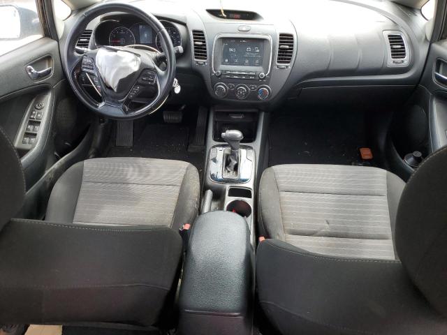 Photo 8 from auction – 2018 KIA FORTE LX with VIN 3KPFL4A71JE226349