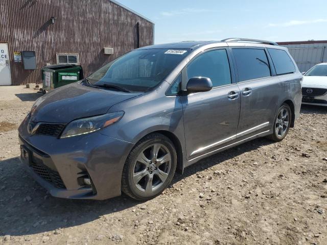 TOYOTA SIENNA SE 2018 with VIN 5TDXZ3DC3JS912761 - Photo from auction