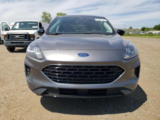 Photo 5 from auction – 2021 FORD ESCAPE SE with VIN 1FMCU9G69MUA31399