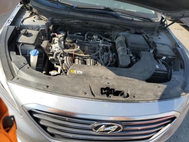 Photo 11 from auction – 2017 HYUNDAI SONATA SE with VIN 5NPE24AF4HH511638