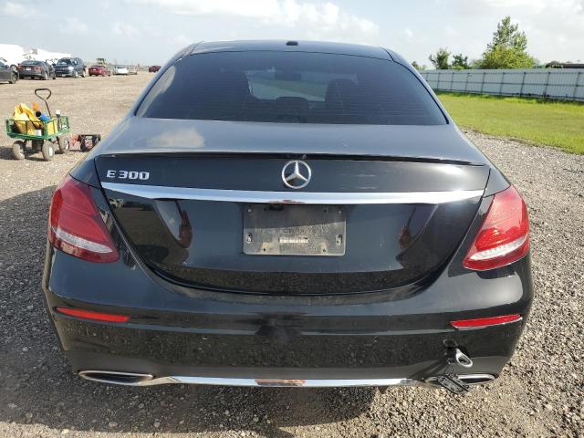 Photo 6 from auction – 2017 MERCEDES-BENZ E 300 with VIN WDDZF4JB7HA156299