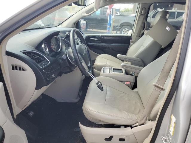 Photo 7 from auction – 2012 CHRYSLER TOWN & COU with VIN 2C4RC1BG5CR339412