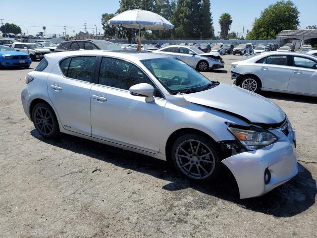 Photo 4 from auction – 2013 LEXUS CT 200 with VIN JTHKD5BHXD2158982