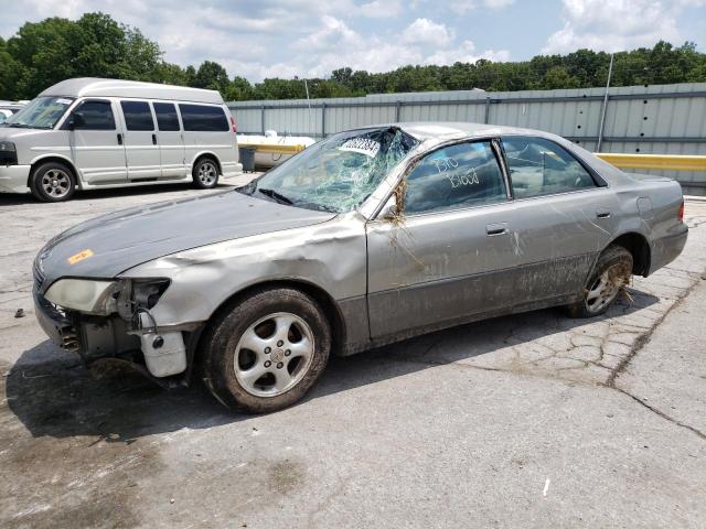 LEXUS ES 300 1999 with VIN JT8BF28G2X0149913 - Photo from auction