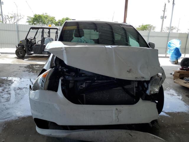 Photo 5 from auction – 2018 DODGE GRAND CARA with VIN 2C4RDGCG1JR216363
