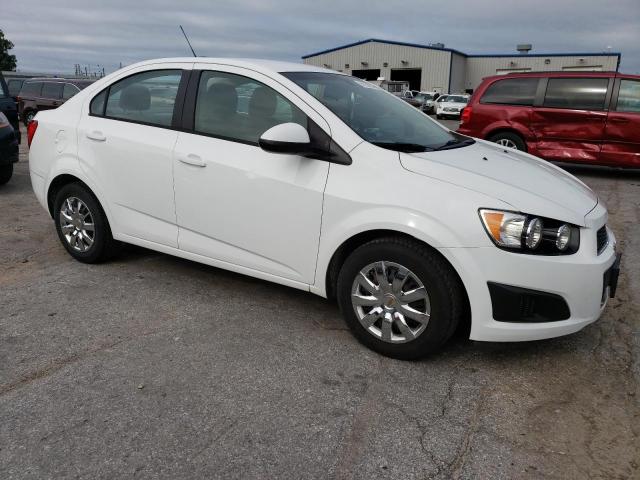 Photo 4 from auction – 2015 CHEVROLET SONIC LS with VIN 1G1JA5SH7F4135696