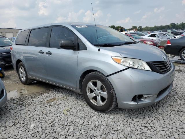 Photo 4 from auction – 2014 TOYOTA SIENNA with VIN 5TDZK3DC1ES500325