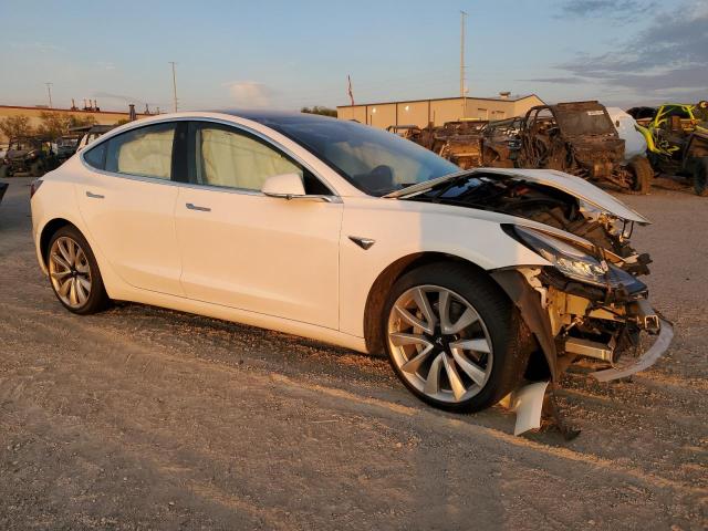 Photo 4 from auction – 2018 TESLA MODEL 3 with VIN 5YJ3E1EA1JF060510