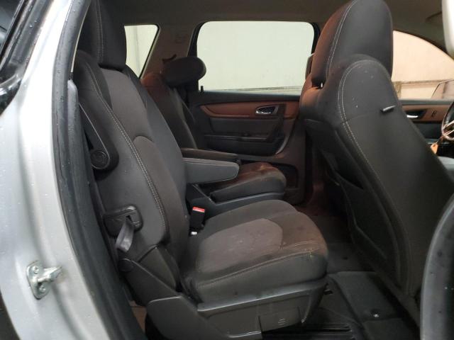 Photo 11 from auction – 2017 CHEVROLET TRAVERSE L with VIN 1GNKRGKD1HJ204441