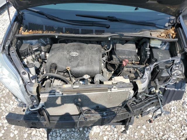 Photo 12 from auction – 2017 TOYOTA SIENNA XLE with VIN 5TDYZ3DCXHS819931