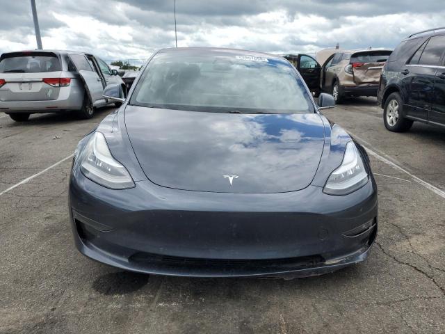 Photo 5 from auction – 2018 TESLA MODEL 3 with VIN 5YJ3E1EA9JF022040