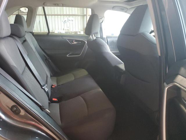Photo 11 from auction – 2020 TOYOTA RAV4 XLE with VIN 2T3W1RFV7LC069817