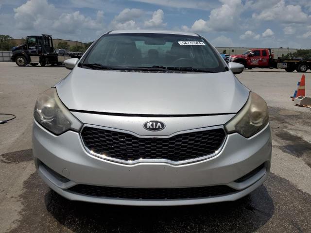 Photo 5 from auction – 2016 KIA FORTE LX with VIN KNAFX4A62G5551587