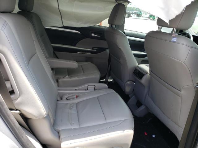 Photo 10 from auction – 2016 TOYOTA HIGHLANDER with VIN 5TDJKRFH9GS243703