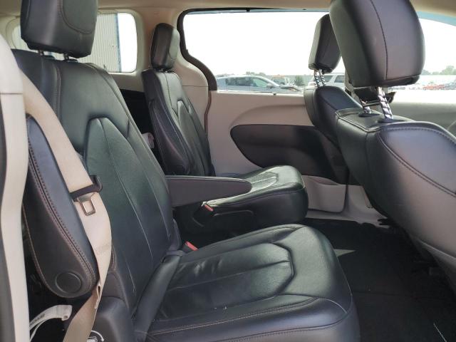 Photo 11 from auction – 2017 CHRYSLER PACIFICA T with VIN 2C4RC1BG0HR644968
