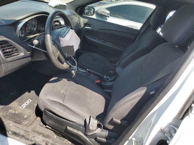 Photo 7 from auction – 2014 CHRYSLER 200 LX with VIN 1C3CCBAB1EN229625