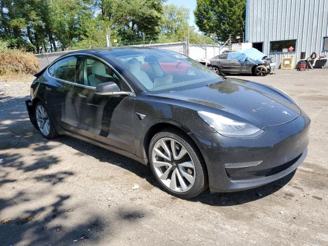Photo 4 from auction – 2019 TESLA MODEL 3 with VIN 5YJ3E1EB3KF391373