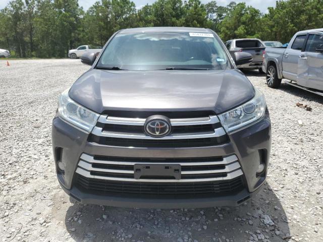 Photo 5 from auction – 2017 TOYOTA HIGHLANDER with VIN 5TDZZRFH2HS230405