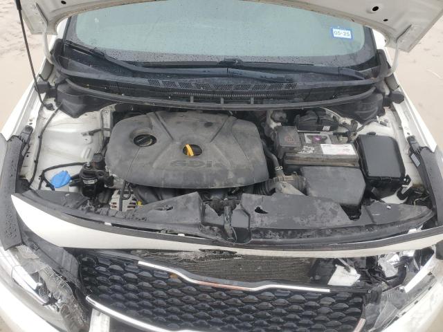 Photo 11 from auction – 2017 KIA FORTE LX with VIN KNAFK5A86H5691049
