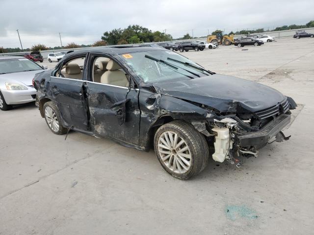 Photo 4 from auction – 2011 VOLKSWAGEN JETTA SEL with VIN 3VWLX7AJ4BM375234