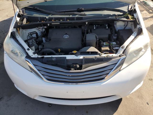 Photo 12 from auction – 2012 TOYOTA SIENNA XLE with VIN 5TDYK3DC5CS180743