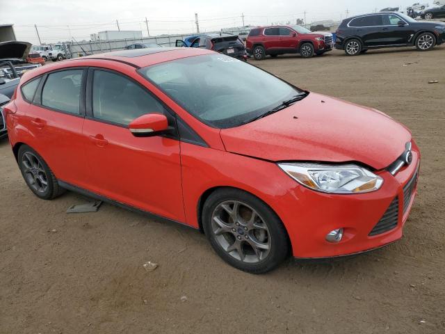 Zdjęcie 4 z aukcji – 2014 FORD FOCUS SE z VIN 1FADP3K28EL113123