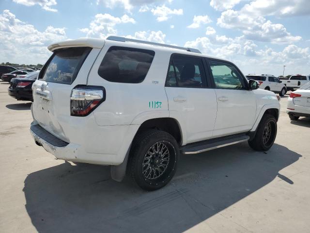 Photo 3 from auction – 2014 TOYOTA 4RUNNER SR with VIN JTEBU5JR7E5199481