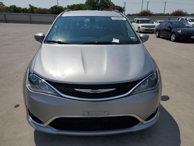 Photo 5 from auction – 2017 CHRYSLER PACIFICA T with VIN 2C4RC1BG6HR759414
