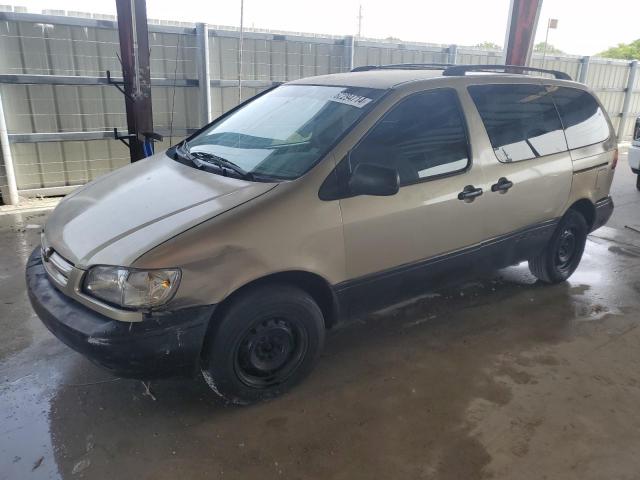 TOYOTA SIENNA LE 2000 with VIN 4T3ZF13C0YU179259 - Photo from auction