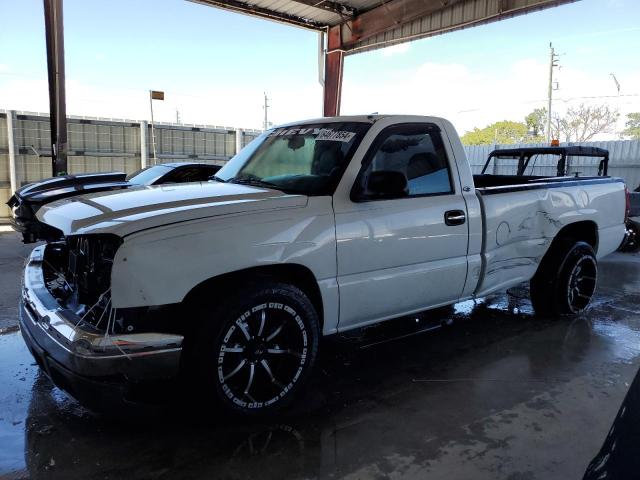 CHEVROLET SILVERADO 2005 with VIN 1GCEC14V65Z250483 - Photo from auction