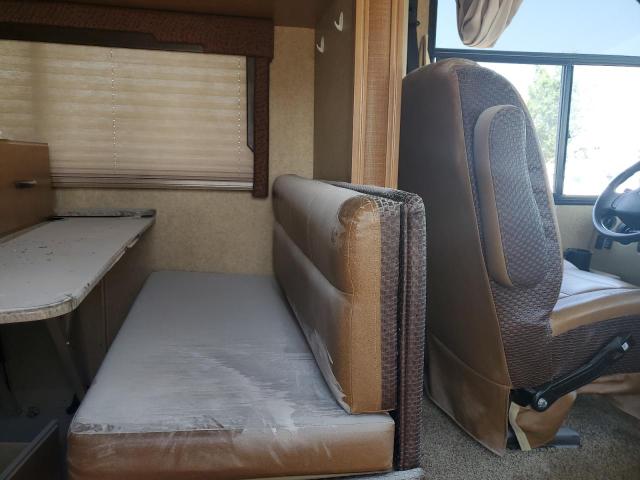 Photo 6 from auction – 2015 THMC MOTORHOME with VIN 1FC3E3KS1FDA10228