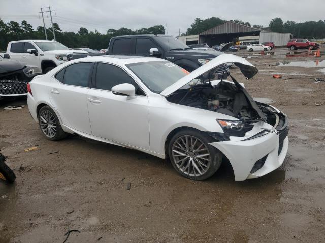 Снимка 4 от търг – 2016 LEXUS IS 200T с VIN JTHBA1D29G5036580