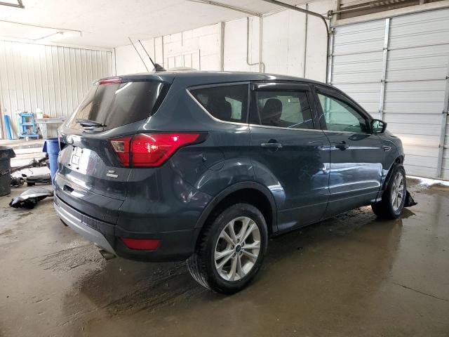 Photo 3 from auction – 2019 FORD ESCAPE SE with VIN 1FMCU0GD3KUA11205