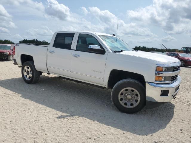 Photo 4 from auction – 2015 CHEVROLET SILVERADO with VIN 1GC1KWEG1FF170039