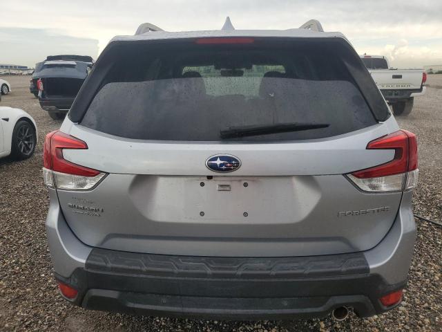 Photo 6 from auction – 2019 SUBARU FORESTER L with VIN JF2SKAUC8KH427705