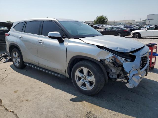 Photo 4 from auction – 2020 TOYOTA HIGHLANDER with VIN 5TDZZRAHXLS022076