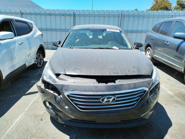Photo 5 from auction – 2017 HYUNDAI SONATA SE with VIN 5NPE24AF2HH591215