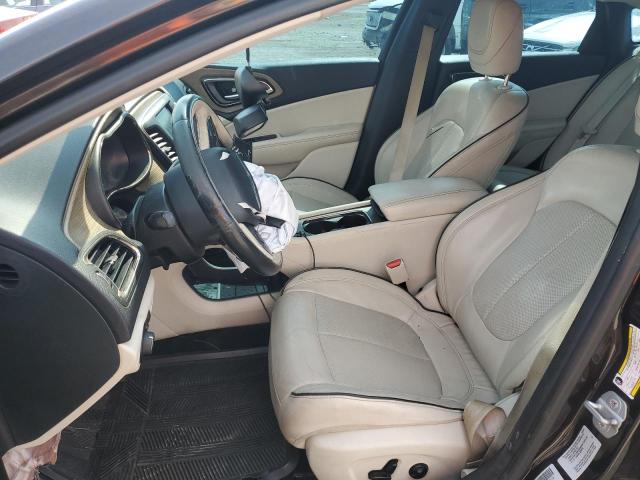 Photo 7 from auction – 2015 CHRYSLER 200 C with VIN 1C3CCCCG0FN650929