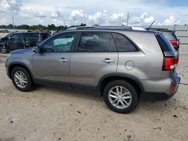 Photo 2 from auction – 2015 KIA SORENTO LX with VIN 5XYKT3A62FG658779