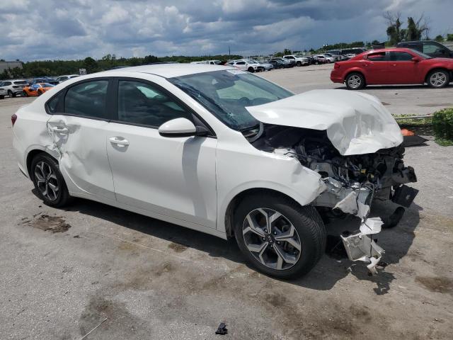 Photo 4 from auction – 2021 KIA FORTE FE with VIN 3KPF24AD4ME330069