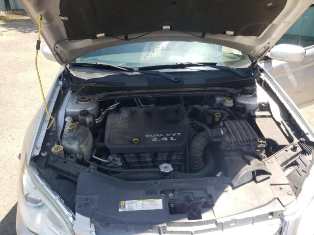 Photo 11 from auction – 2012 CHRYSLER 200 LX with VIN 1C3CCBAB4CN140676