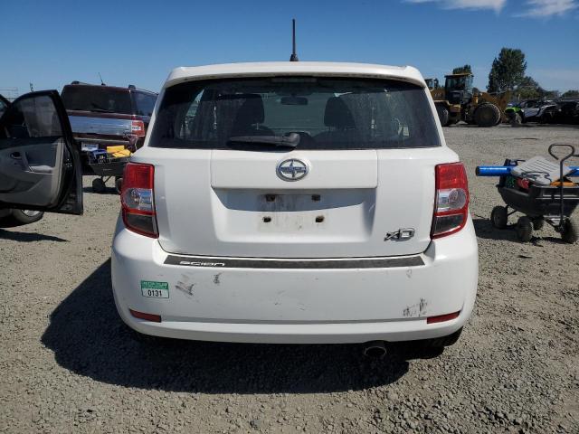 Photo 6 from auction – 2014 TOYOTA SCION XD with VIN JTKKUPB46E1043726